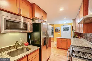 6716 Stockton Ln, Hyattsville, MD 20784 - Photo 17