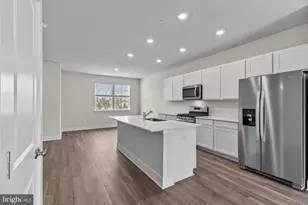 10606 Meridian Hill Way, Upper Marlboro, MD 20772 - Photo 9