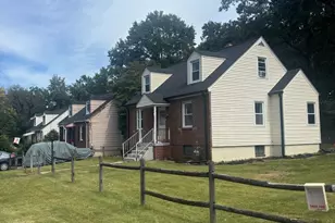 2206 Ramblewood Dr, District Heights, MD 20747 - Photo 3