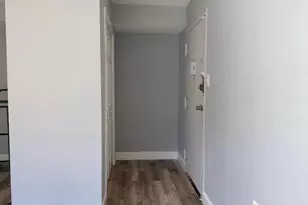 5200 Newton St, Bladensburg, MD 20710 - Photo 9