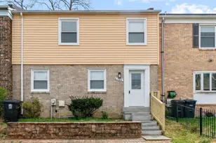 1702 Rollins Pl, Capitol Heights, MD 20743 - Photo 1