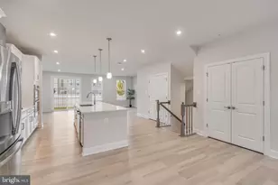 10835 Foxtrot Cir, Upper Marlboro, MD 20772 - Photo 7