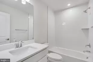 10835 Foxtrot Cir, Upper Marlboro, MD 20772 - Photo 25