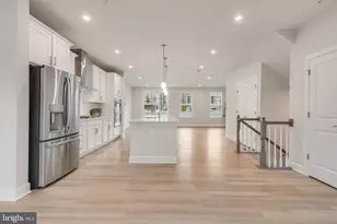 10835 Foxtrot Cir, Upper Marlboro, MD 20772 - Photo 3