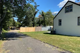 7516 Burgess Ln, Fort Washington, MD 20744 - Photo 3