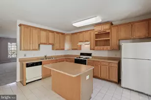 1802 Spanish Oak Ln, Bowie, MD 20721 - Photo 11