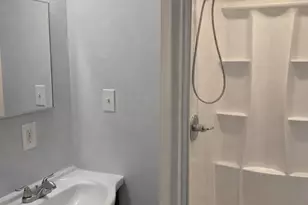 2506 Markham, Landover, MD 20785 - Photo 5