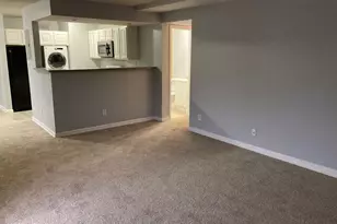 2506 Markham, Landover, MD 20785 - Photo 5