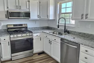 7001 Migliori Ct, District Heights, MD 20747 - Photo 9