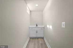 16203 Pennsbury Dr, Bowie, MD 20716 - Photo 37