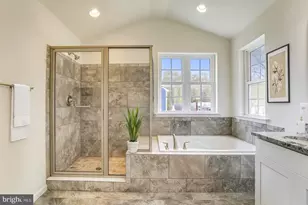 16203 Pennsbury Dr, Bowie, MD 20716 - Photo 29