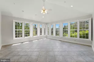 12705 Longwater Dr, Bowie, MD 20721 - Photo 21