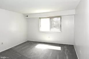 11326 Cherry Hill Rd, Beltsville, MD 20705 - Photo 9