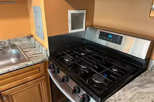 1806 Metzerott Rd, Adelphi, MD 20783 - Photo 17