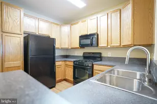 1311 Karen Blvd, Capitol Heights, MD 20743 - Photo 7