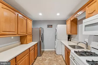 8689 Greenbelt Road #202, Greenbelt, MD 20770 - Photo 11