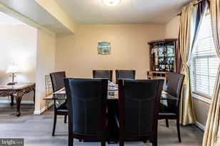 12212 Birchview Dr, Clinton, MD 20735 - Photo 9