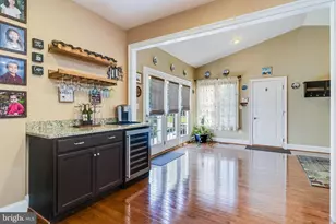 402 Esterville Ln, Upper Marlboro, MD 20774 - Photo 17