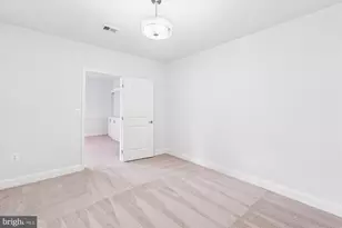 4802 Chief Chris Kyle Ct, Riverdale, MD 20737 - Photo 45