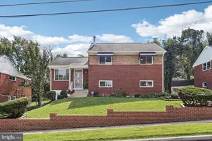 423 St Margarets Dr, Capitol Heights, MD 20743 - Photo 5