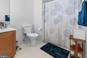 13216 Fox Bow Dr, Upper Marlboro, MD 20774 - Photo 19