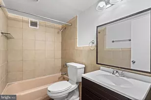 1822 Metzerott Rd, Hyattsville, MD 20783 - Photo 13