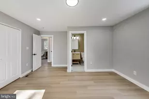 5813 Dewey St, Landover, MD 20785 - Photo 11