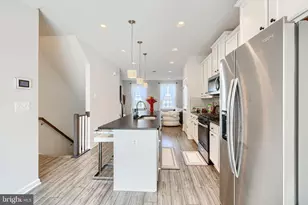 2718 Lanham Hill Cir, Upper Marlboro, MD 20774 - Photo 7