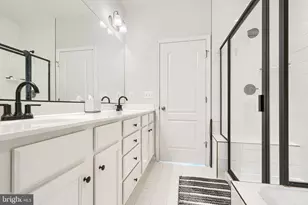 2718 Lanham Hill Cir, Upper Marlboro, MD 20774 - Photo 29