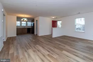 4145 Apple Orchard Ct, Suitland, MD 20746 - Photo 3