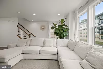 6637 Rhode Island Avenue, Riverdale, MD 20737 - Photo 13