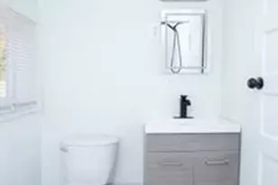 2429 Green Valley Dr, Suitland, MD 20746 - Photo 27