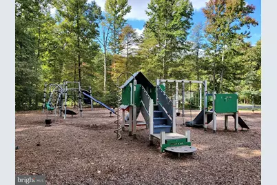 5710 Lincoln Avenue, Lanham, MD 20706 - Photo 45