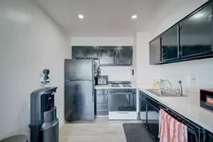 1822 Metzerott Rd, Hyattsville, MD 20783 - Photo 13