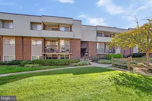 10216 Prince Pl, Upper Marlboro, MD 20774 - Photo 3