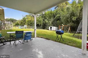 6702 Berkshire Dr, Temple Hills, MD 20748 - Photo 15