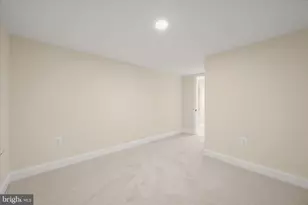 4314 Quanders Promise Dr, Bowie, MD 20720 - Photo 51