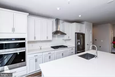 100 Saint Ives, Place UNIT #301, National Harbor, MD 20745 - Photo 35