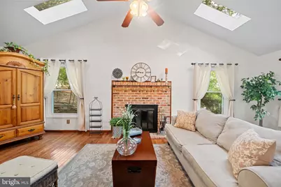 3204 Cheverly Hills Court, Cheverly, MD 20785 - Photo 9