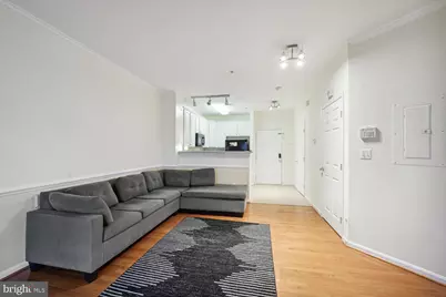 2801 Forest Run Drive #1-303, District Heights, MD 20747 - Photo 3