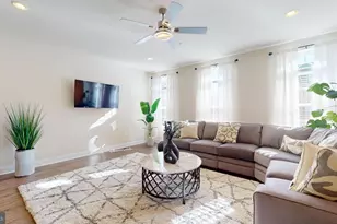 3807 Pentland Hills Dr, Upper Marlboro, MD 20774 - Photo 9