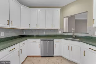 9708 Woodyard Cir, Upper Marlboro, MD 20772 - Photo 37