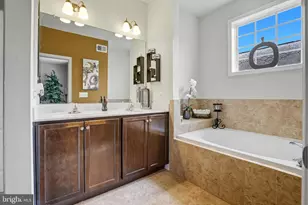 4814 Forest Pines Dr, Upper Marlboro, MD 20772 - Photo 31