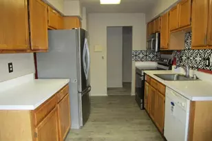 13032 Silver Maple Ct, Bowie, MD 20715 - Photo 5