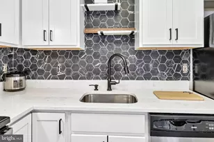 1774 Forest Park Dr, District Heights, MD 20747 - Photo 23