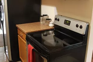 5405 Truoc Ct, Oxon Hill, MD 20745 - Photo 11