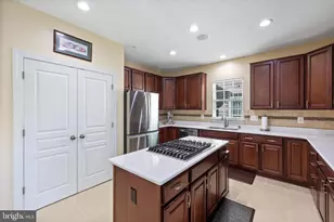 2704 Beech Orchard Ln, Upper Marlboro, MD 20774 - Photo 11