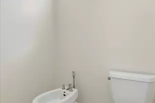 9410 52nd Ave, College Park, MD 20740 - Photo 25