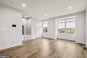 2815 Battersea Lake Loop, Hyattsville, MD 20782 - Photo 5