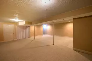 7701 Croom Rd, Upper Marlboro, MD 20772 - Photo 33